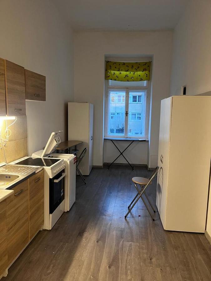 Downtown Fine-Tuned 2 Bedroom + Livingroom Apartment Th.32.1.3 Szombathely Kültér fotó